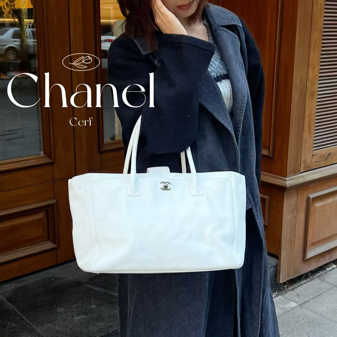 95新 Chanel/香奈儿 白色cerf荔枝牛托特手提包