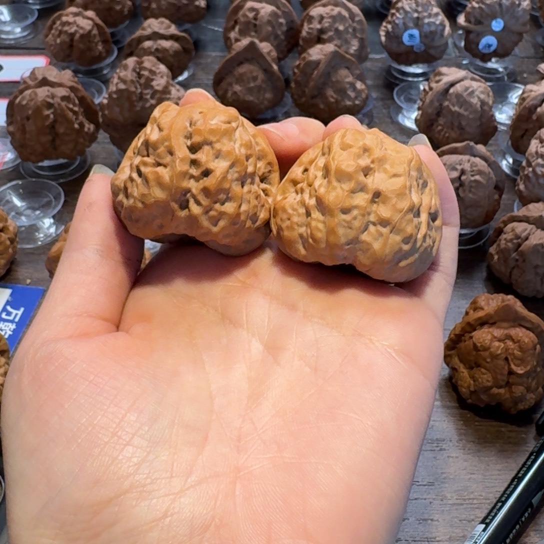 C***+文玩核桃吊坠蛤蟆头哈哈哈