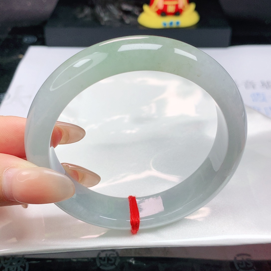未镶嵌手镯翡翠正
