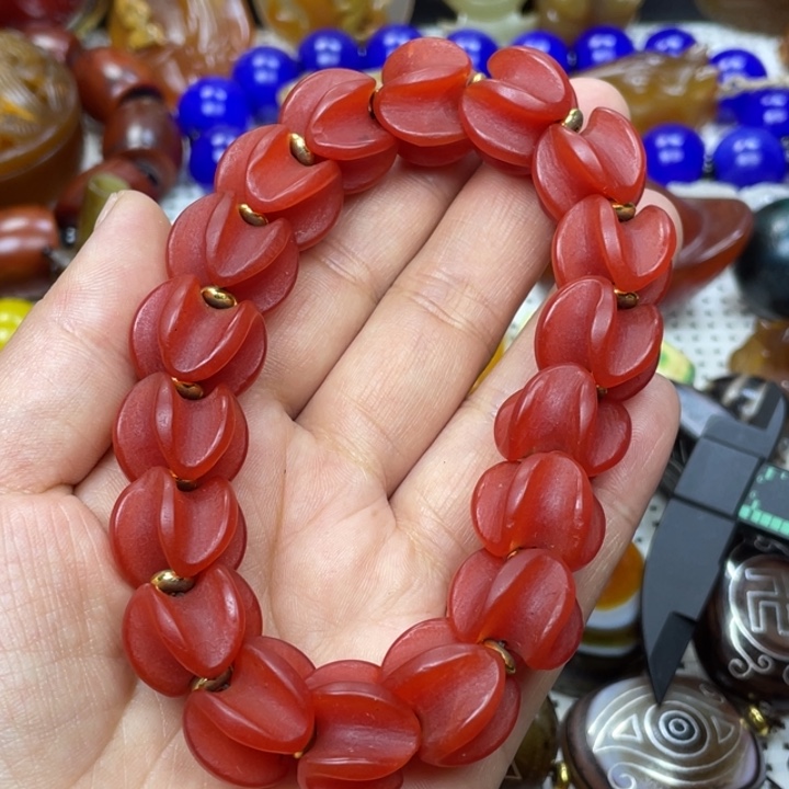 玛瑙/玉髓颈饰未镶嵌