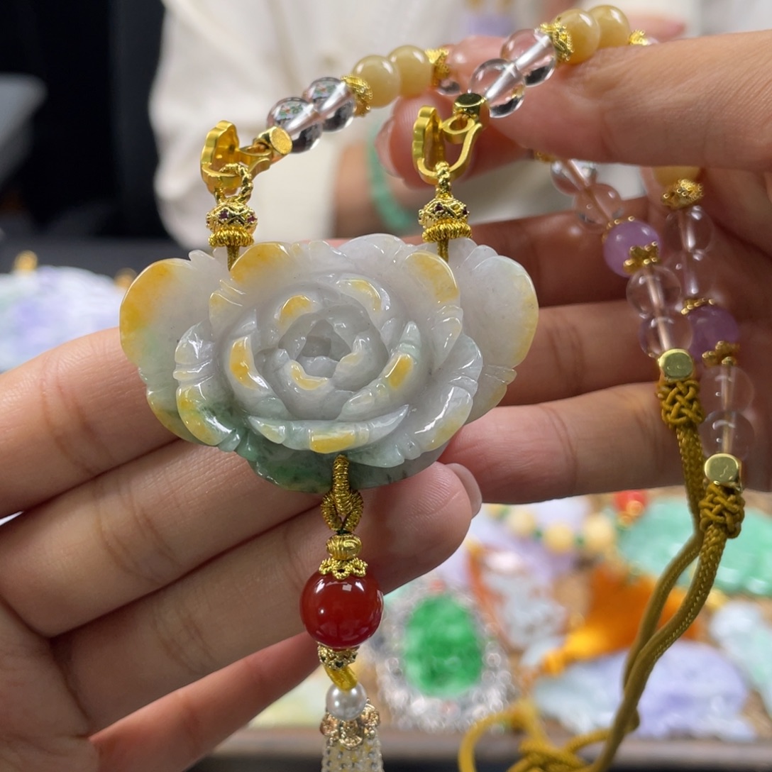 翡翠未镶嵌颈饰代编织