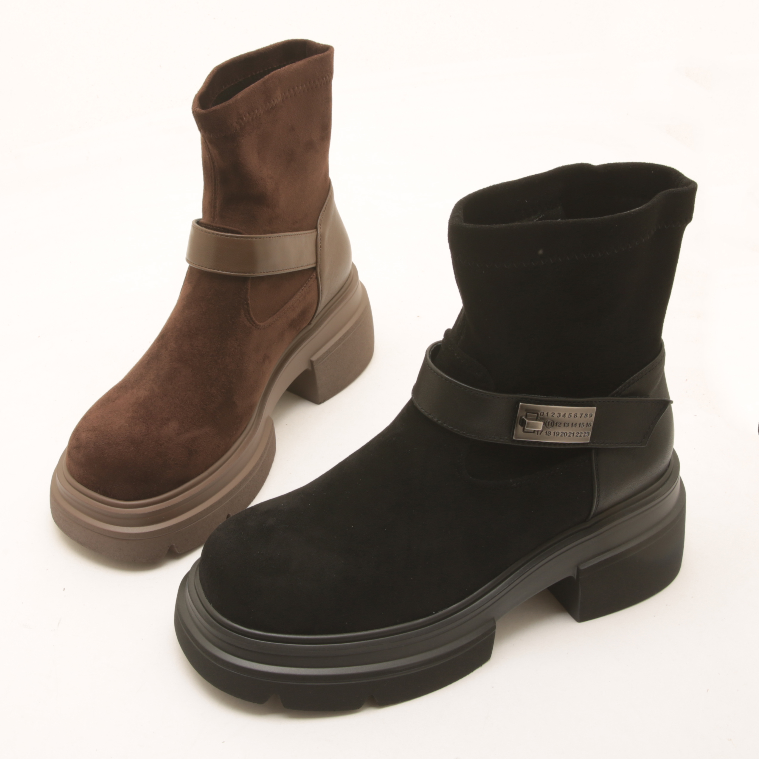 7612秋季新款时尚圆头厚底女款瘦瘦靴粗跟弹力女鞋百搭真皮短靴