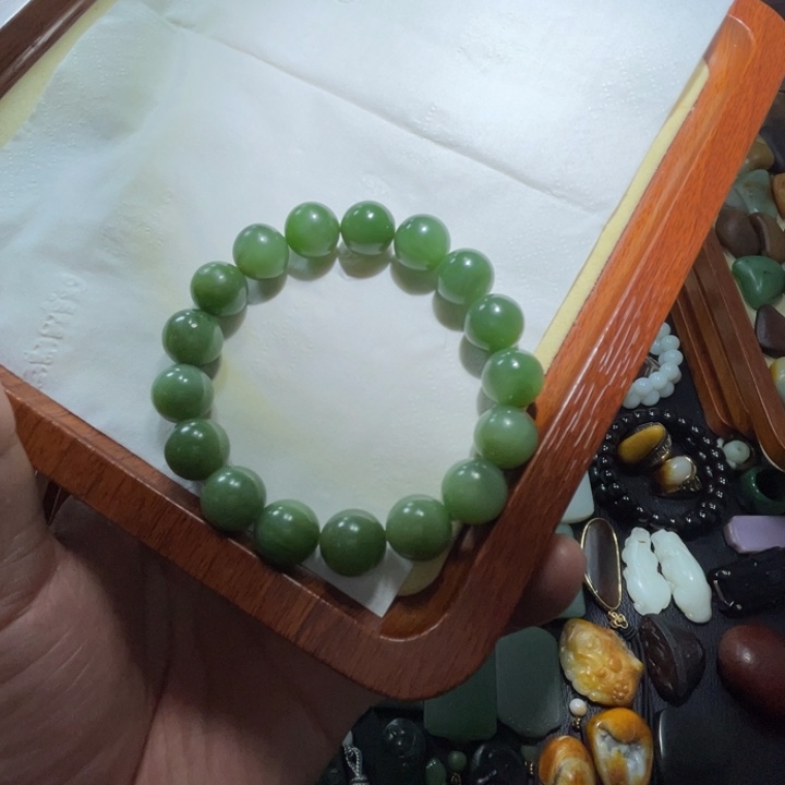 和田玉（糖玉）未镶嵌戒指