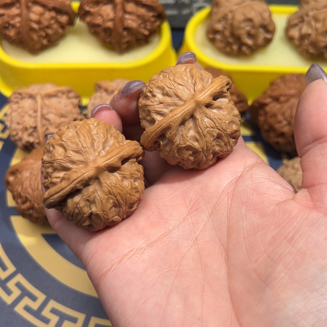 文玩核桃把件宫灯40