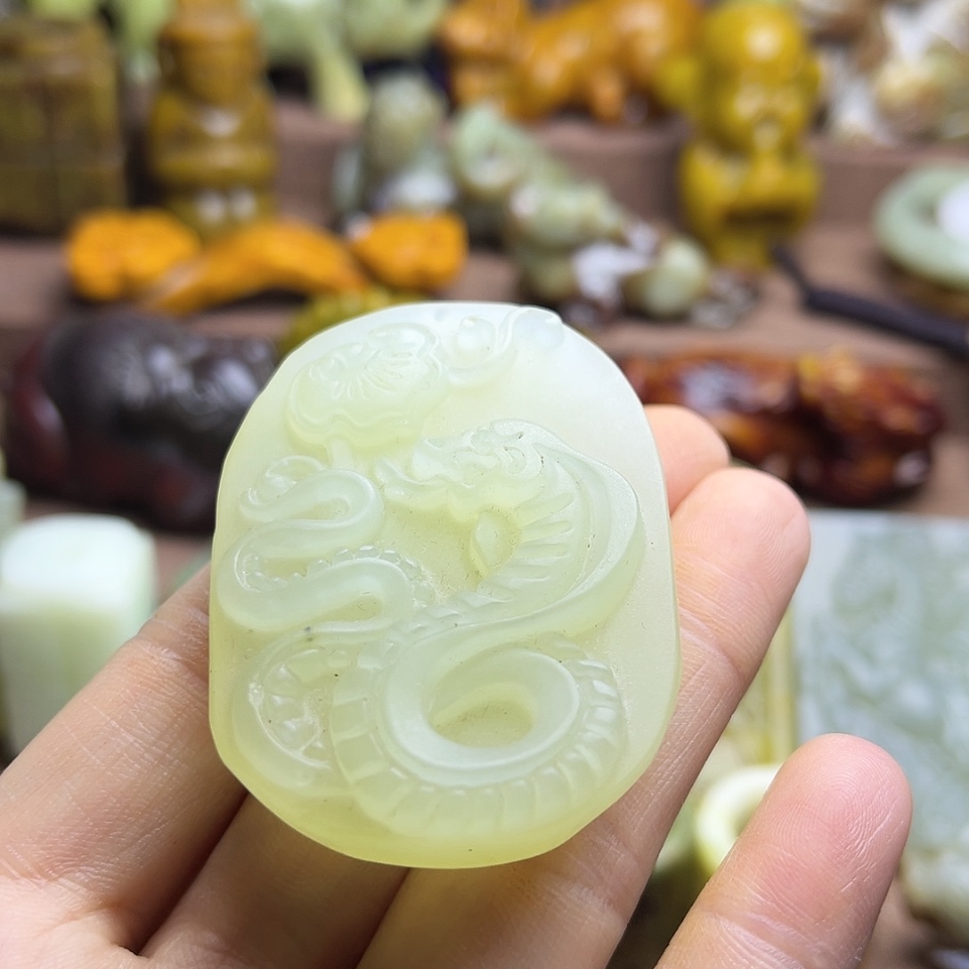 白玉菩提吊坠104。。