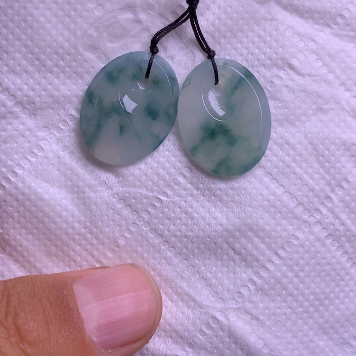 定制翡翠未镶嵌耳饰