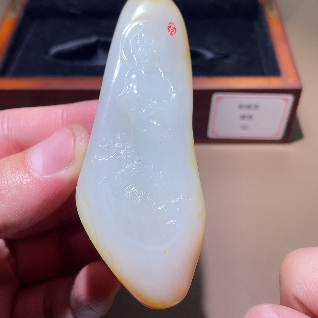 和田玉颈饰未镶嵌Z6