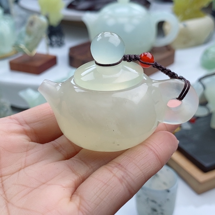 岫玉四大名玉手把壶未镶嵌