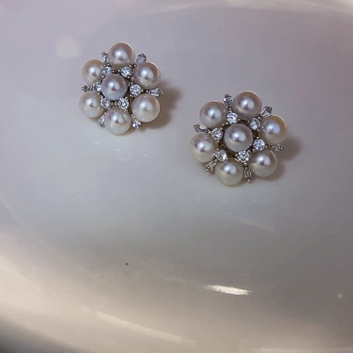 银S925镶嵌耳饰淡水珍珠