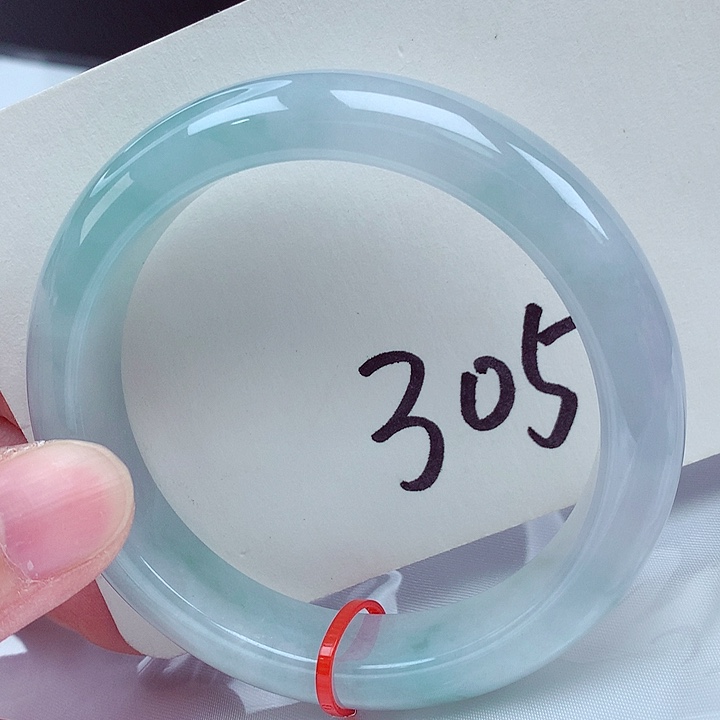 翡翠未镶嵌手镯翡翠