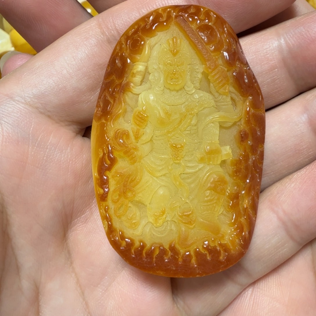 琥珀未镶嵌裸石成品