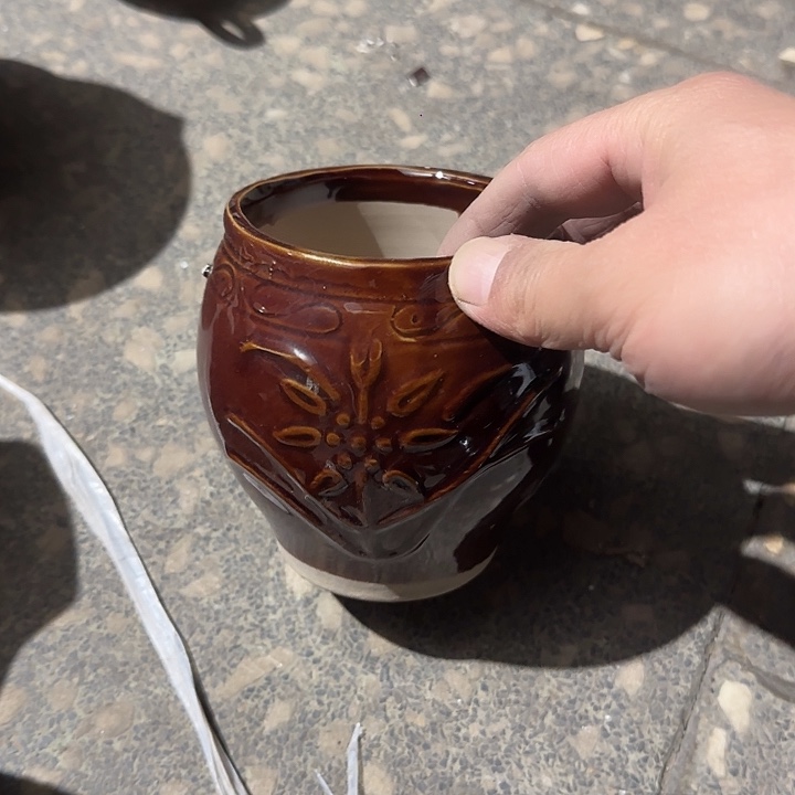 瓷片陶瓷盘子碗啥都有