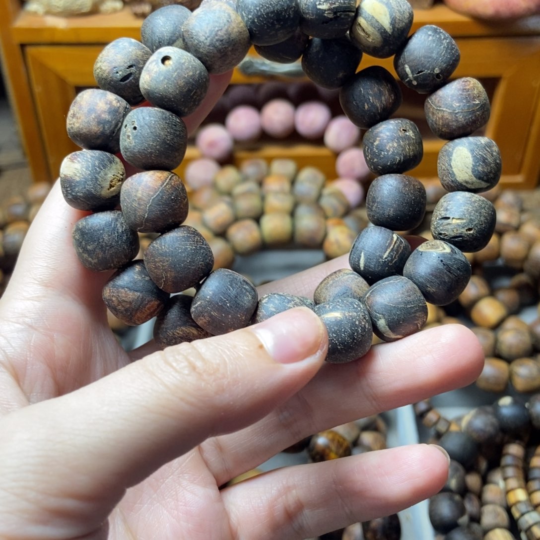 贡木12.13贡木瑕疵