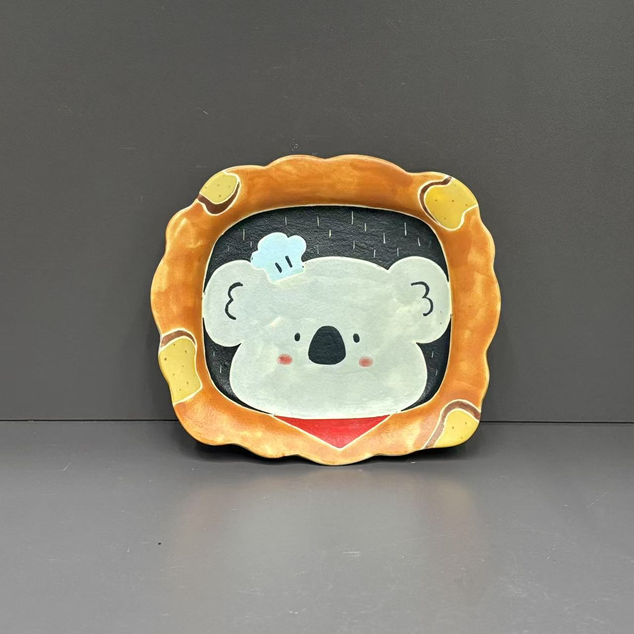 712可爱考拉手工碟子