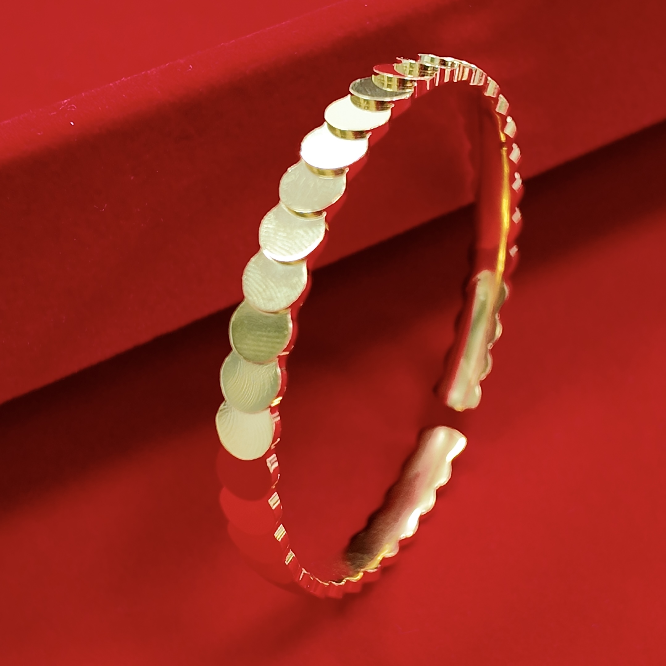 足银手镯 鱼鳞纹闪亮开口时尚手镯【GSB002】