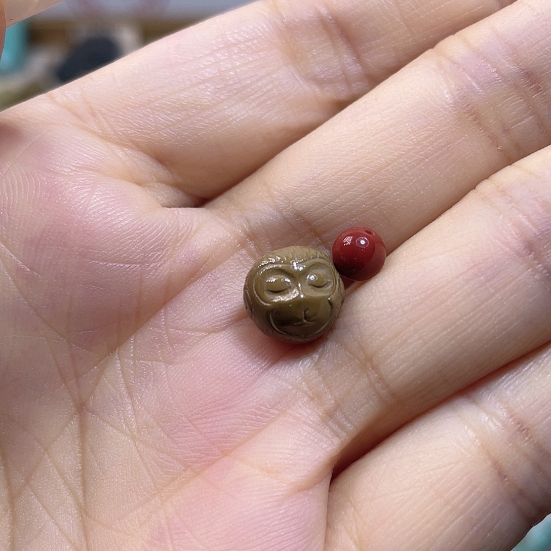 未镶嵌配饰南红玛瑙