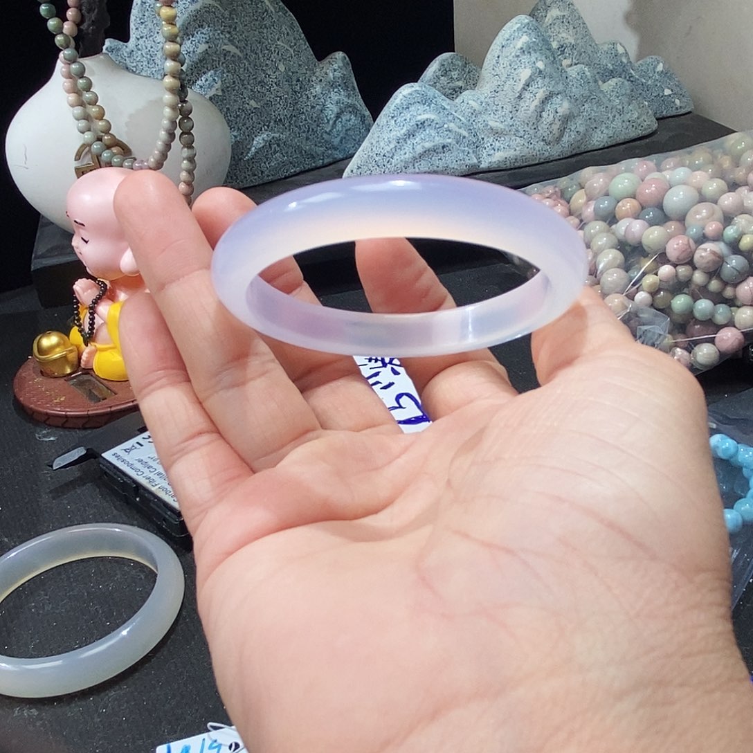 玛瑙/玉髓手镯未镶嵌54.6有水线