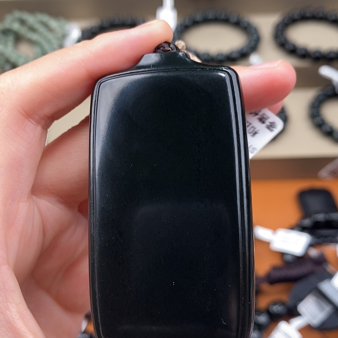 用***3和田玉未镶嵌手链