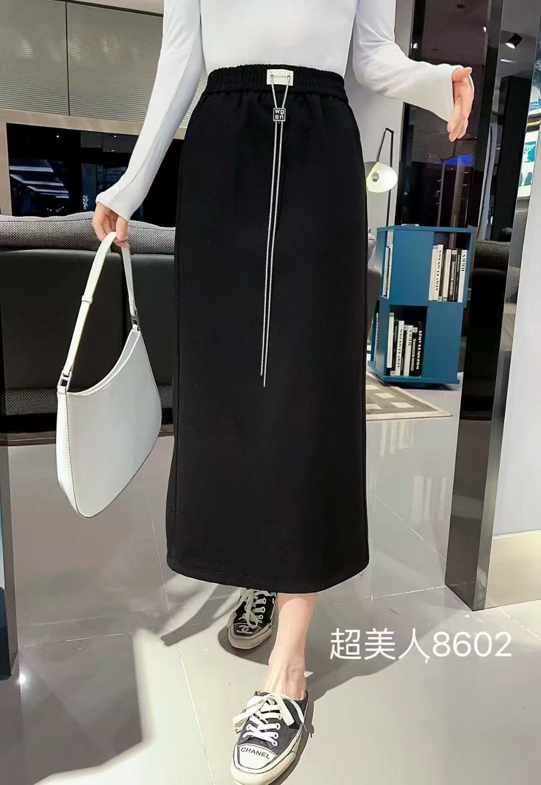 时尚气质百搭早秋新款半身裙