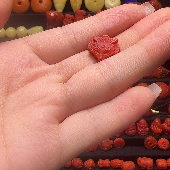 南红玛瑙未镶嵌卡13.9狐狸背云