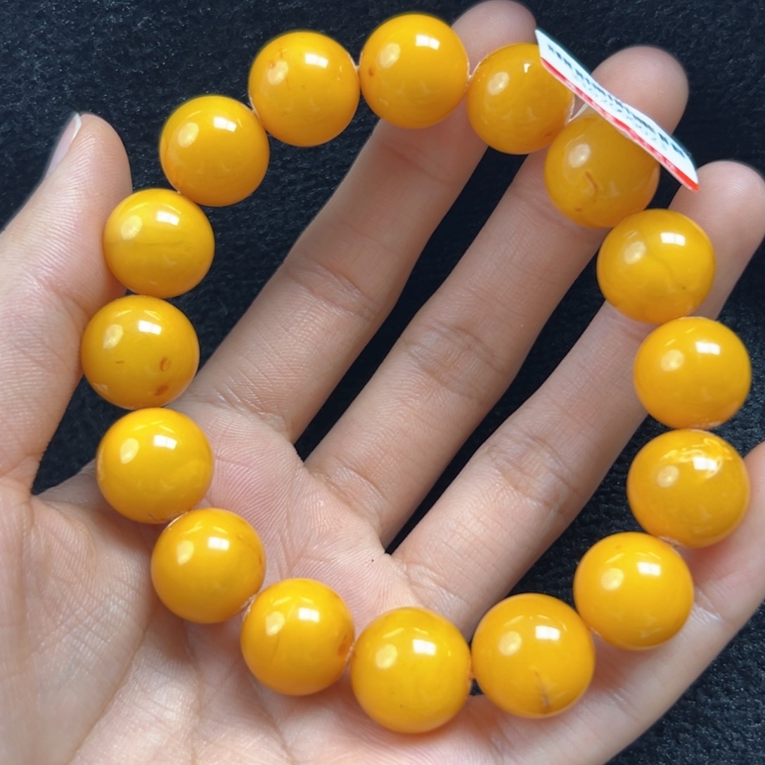 未镶嵌琥珀珠宝奇石