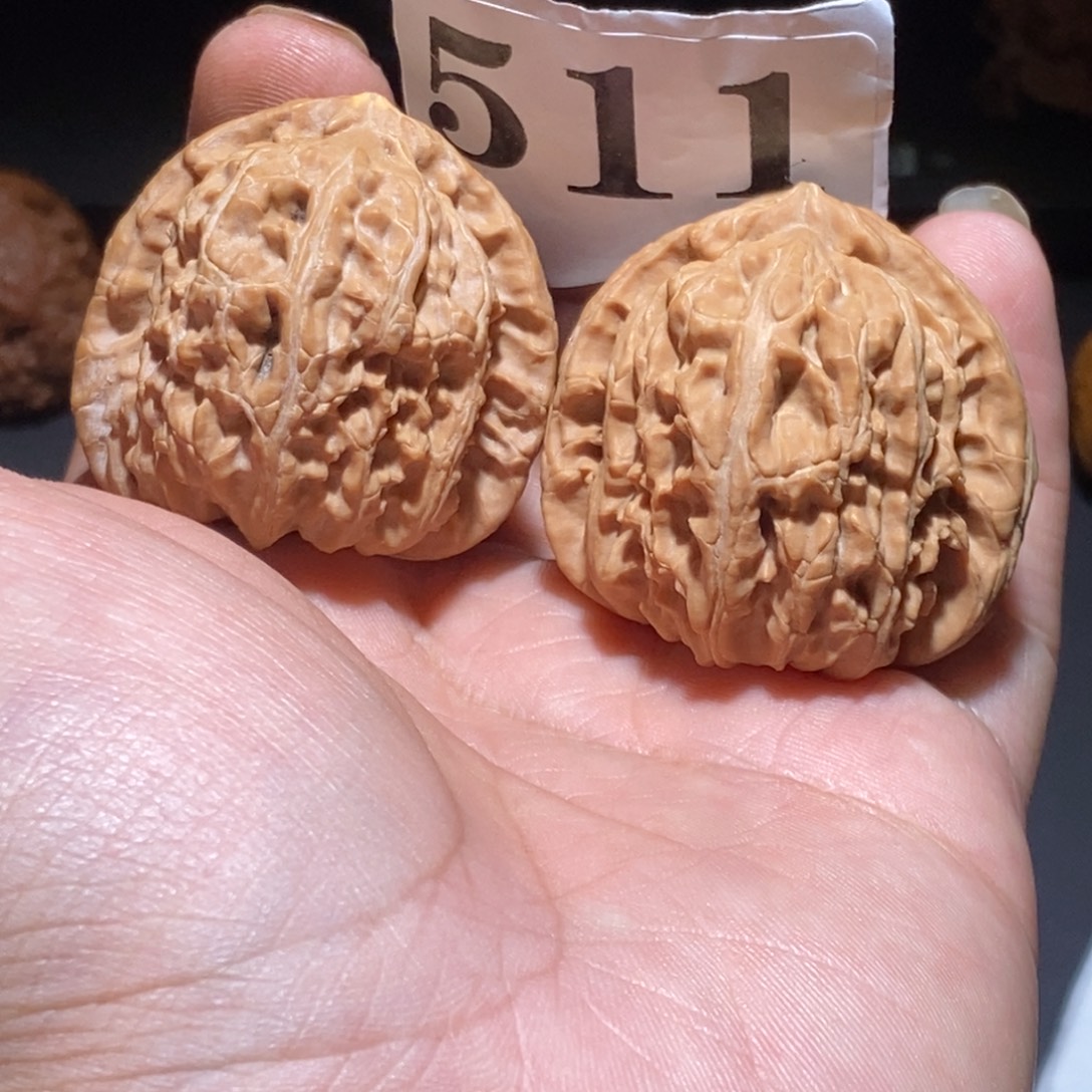 吊坠文玩核桃三角白39