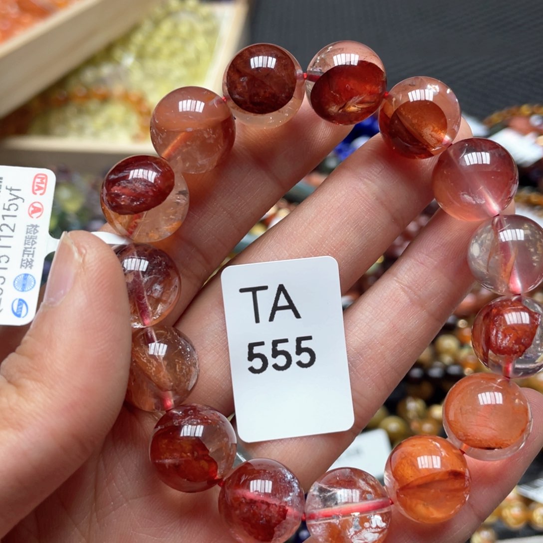 水晶手串未镶嵌手串