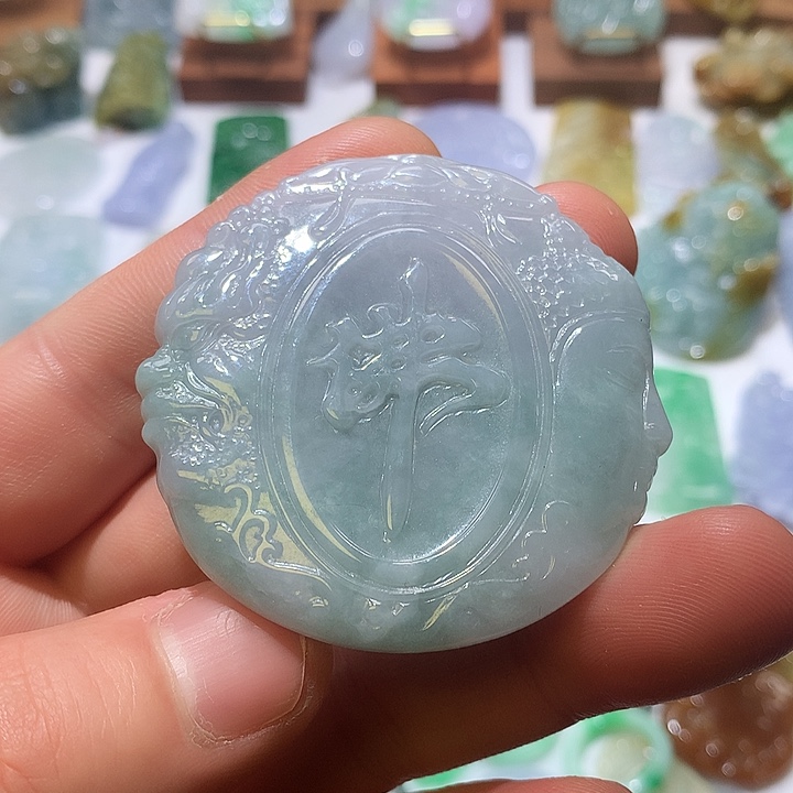 翡翠吊坠(不含链)未镶嵌