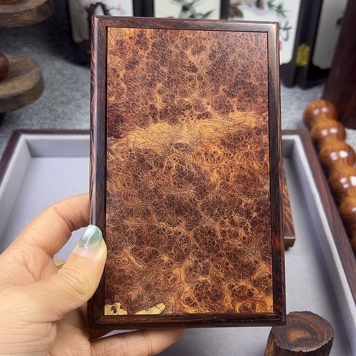 刺猬紫檀（非洲黄花梨）