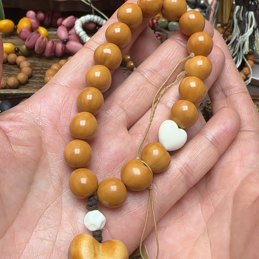 凤眼菩提手串手持