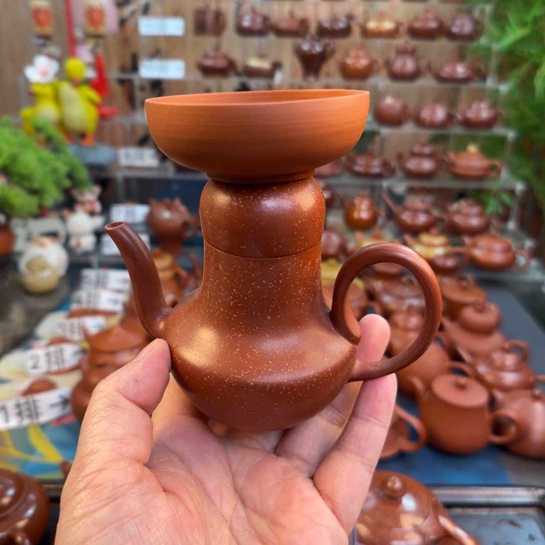 罗***一朱泥茶壶微瑕120c