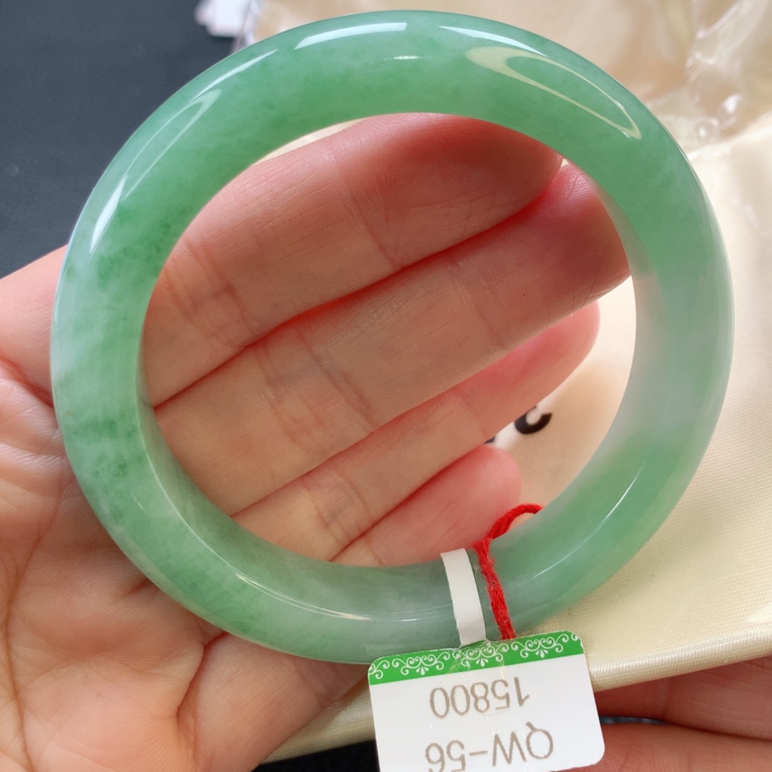 翡翠手镯未镶嵌56正