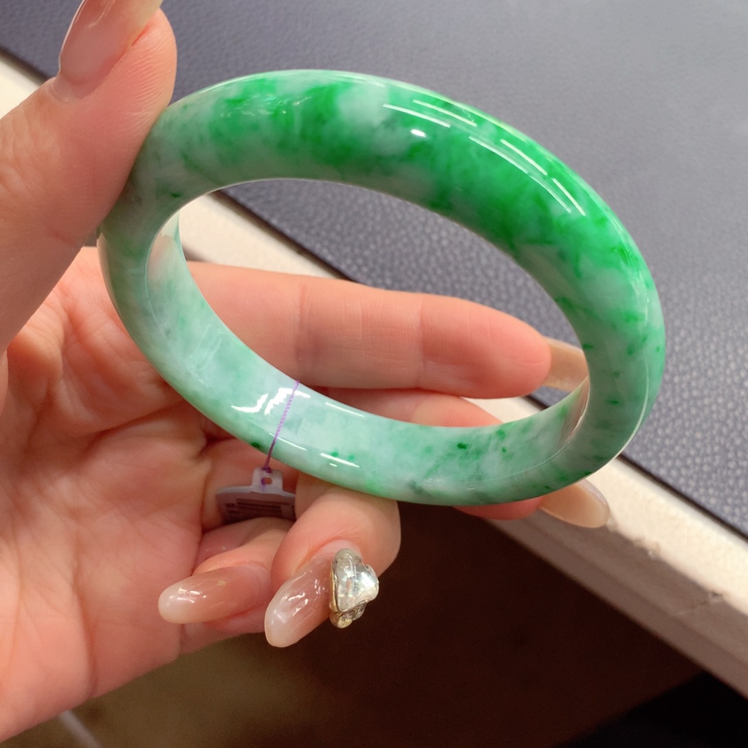未镶嵌手镯翡翠翡翠