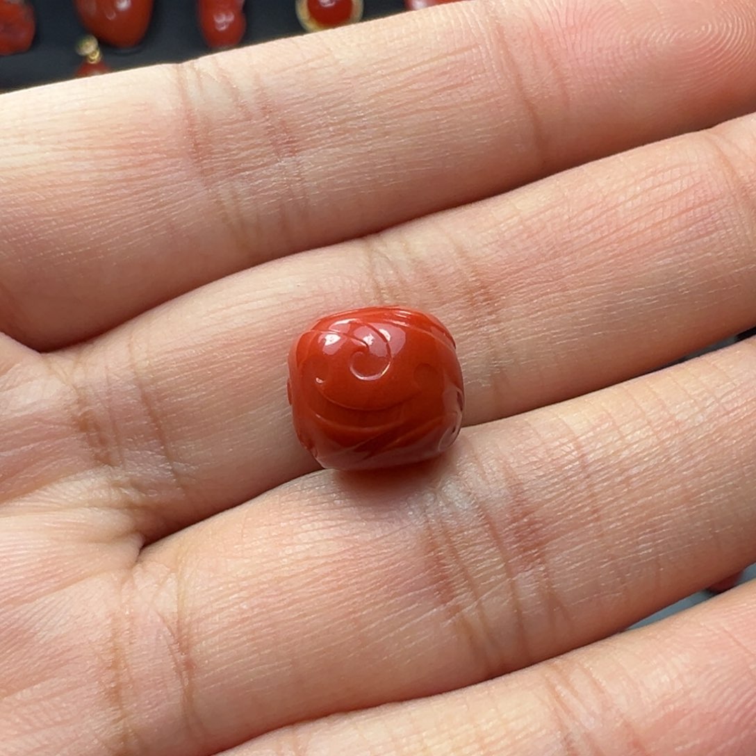 南红玛瑙珠子未镶嵌