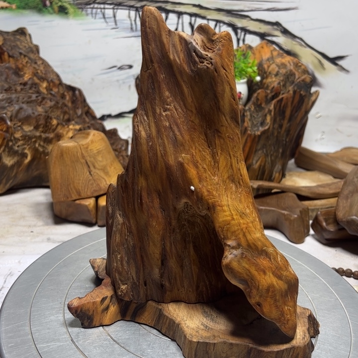 张***林木一物一拍40摆件