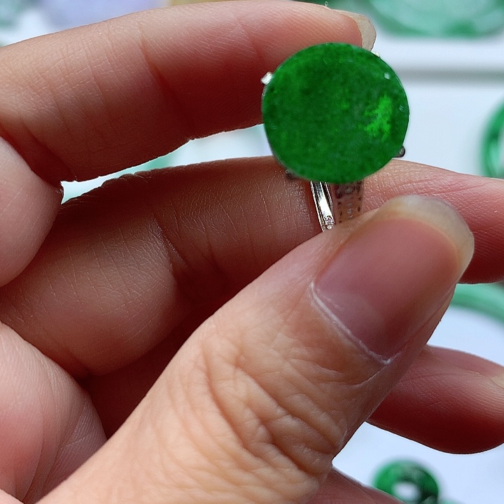 颈饰银S925镶嵌翡翠翡翠