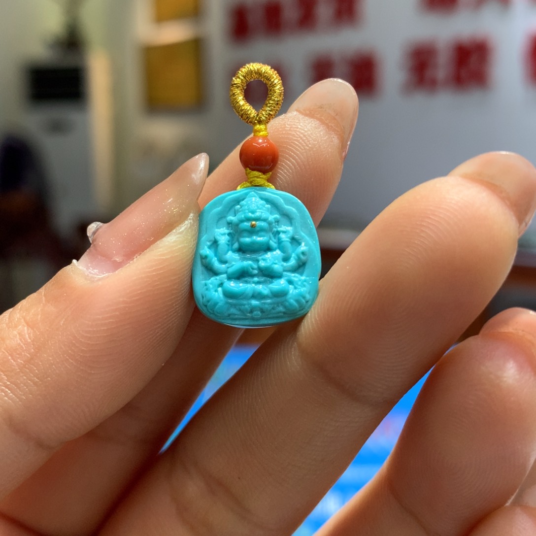 绿松石配饰未镶嵌