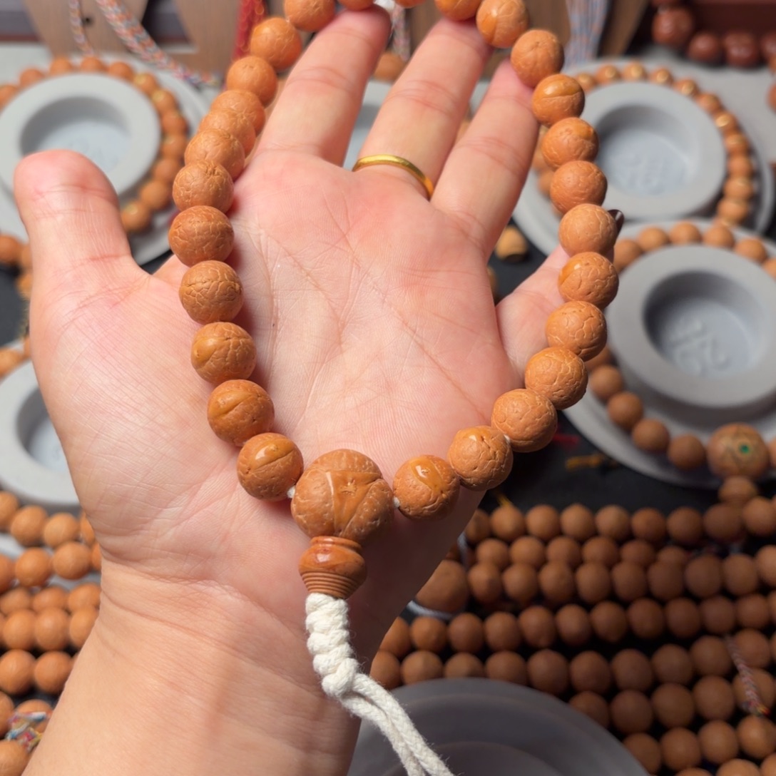 手串凤眼菩提黄金瞳27颗手持红油皮