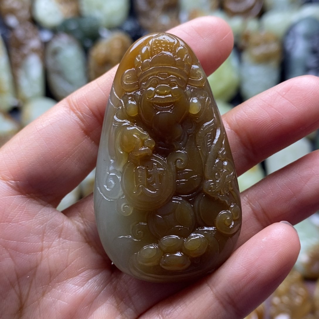 吊坠(不含链)未镶嵌和田玉（糖玉）