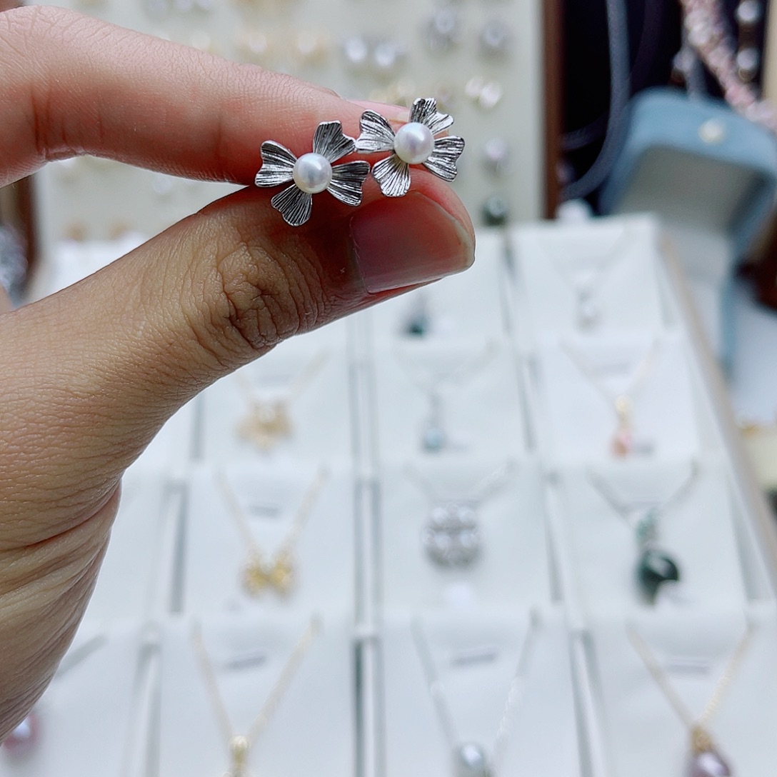 耳饰淡水珍珠银S925镶嵌