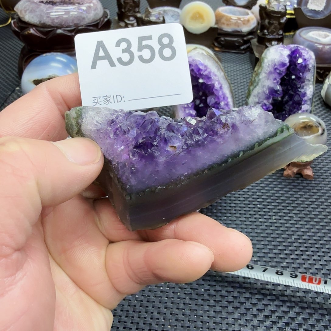 水晶大型摆件（非配饰）未镶嵌