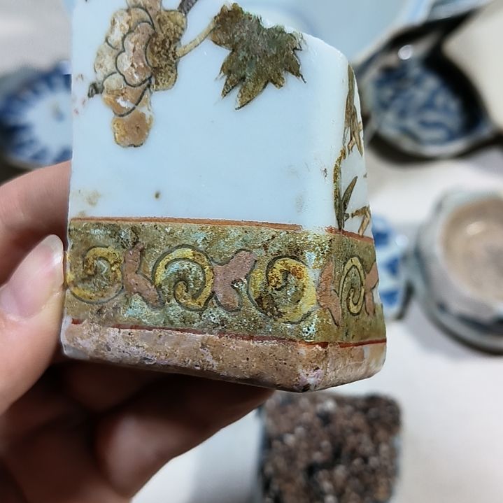 摆件瓷片瓷片瓷片瓷片