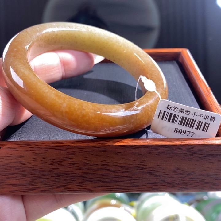 和田玉手镯未镶嵌且末糖满糖5556