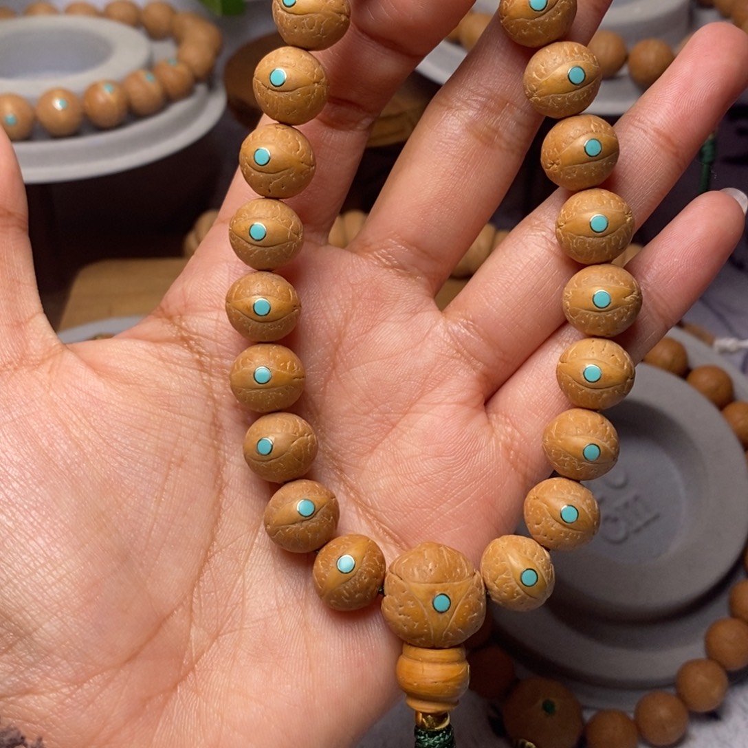 凤眼菩提吊坠手串