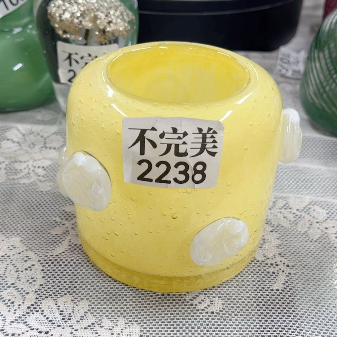 2238 家悦美居琉璃摆件不完美