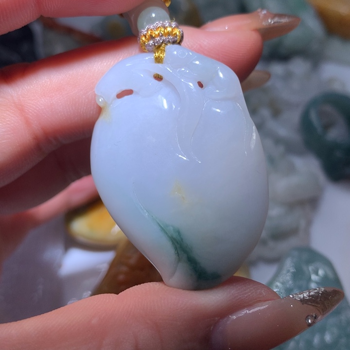 翡翠未镶嵌颈饰保真天然A货翡翠