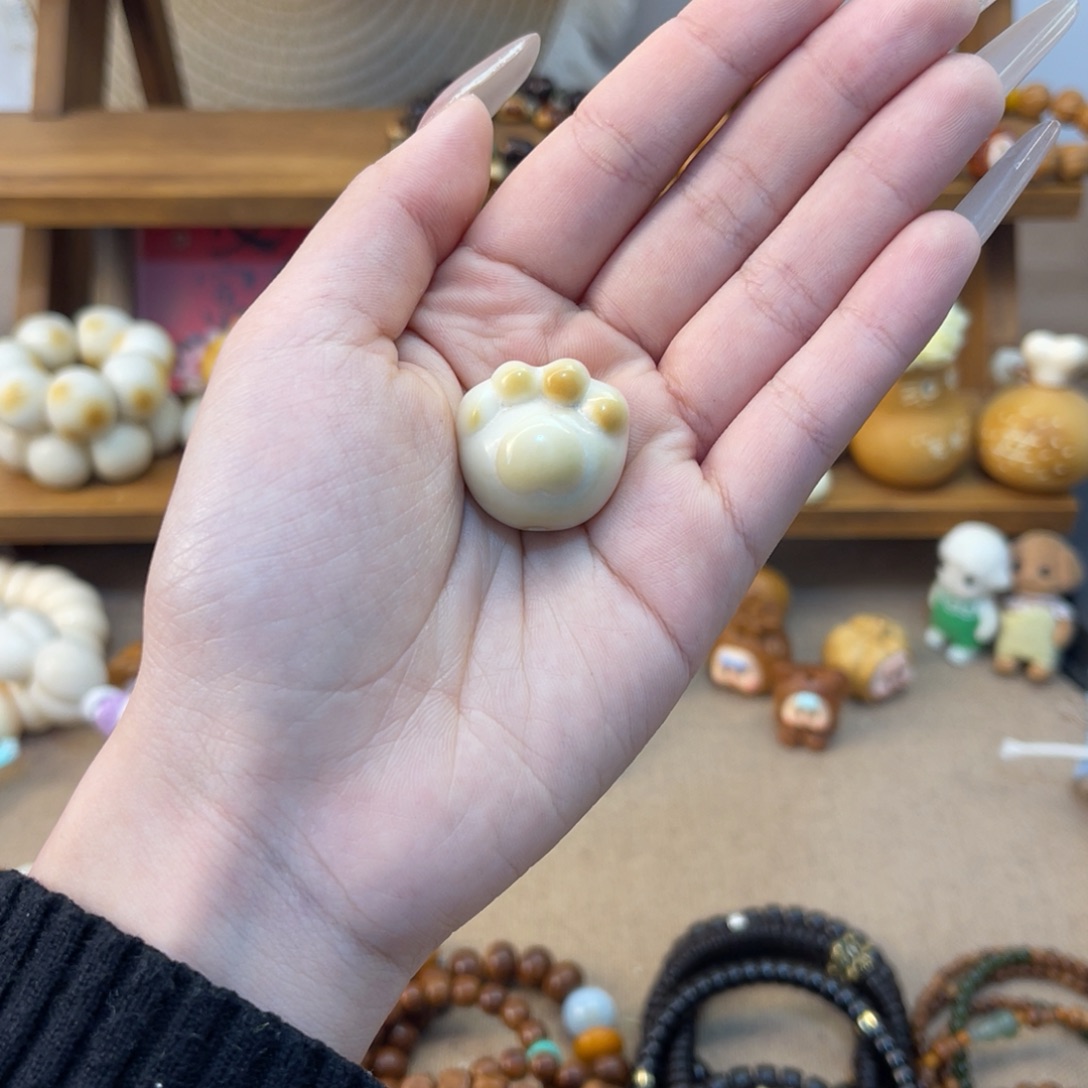 大****吊坠菩提根/象牙果象牙果圆珠一颗