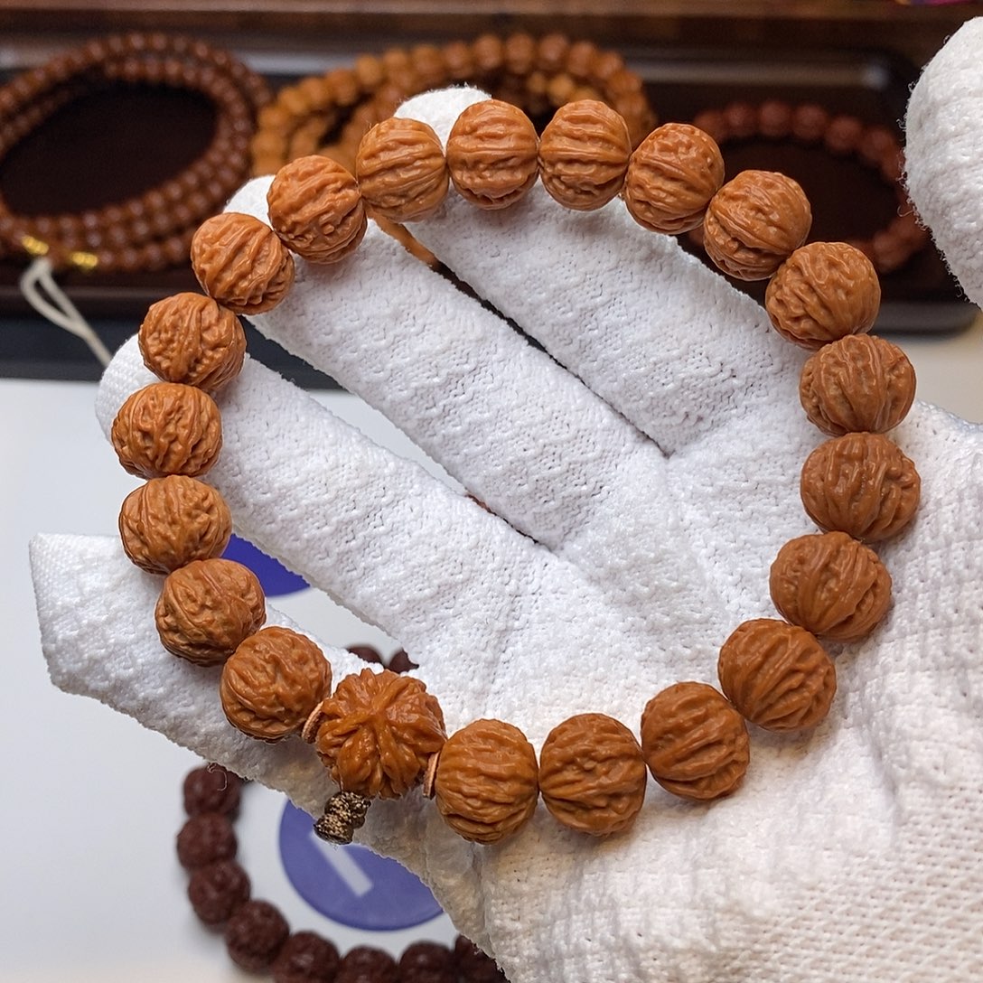 三***酒文玩核桃手串京八棱