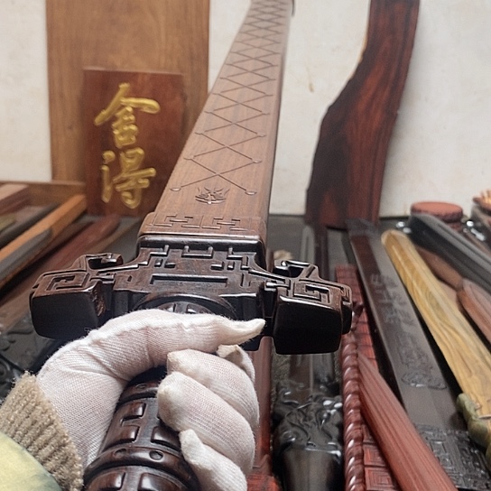 黑檀木木一米天问