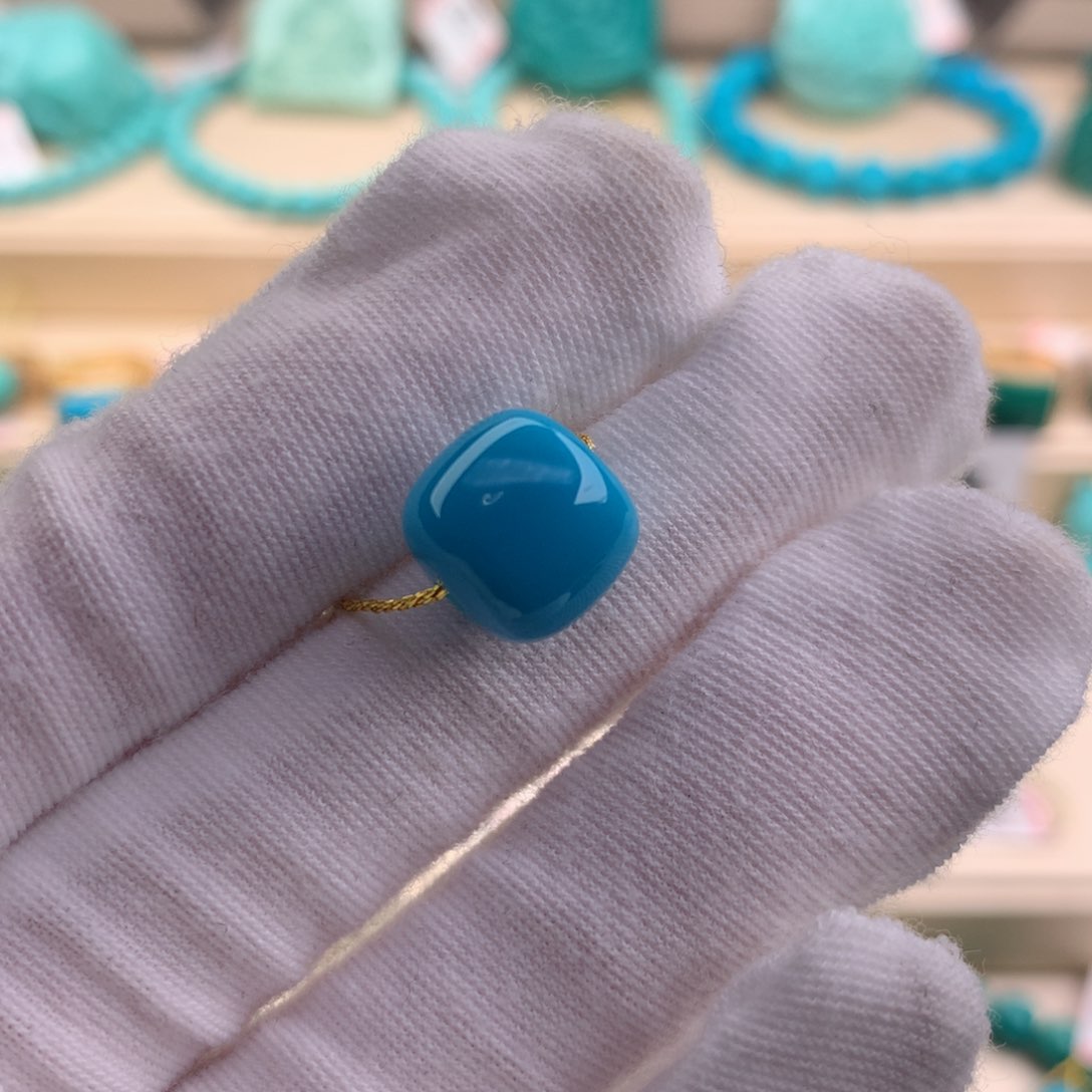 绿松石珠宝奇石未镶嵌11.3*10.3mm